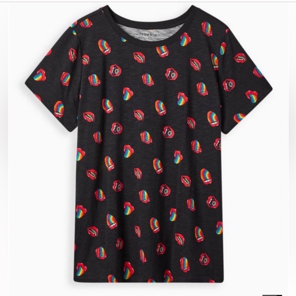 Torrid Super Soft Black and Pride Lips Tee